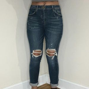 distressed ankle jeans